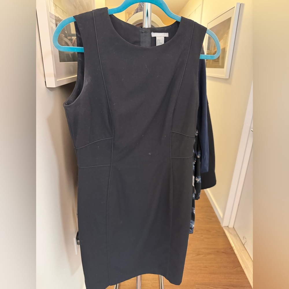 H&M Black Sleeveless Sheath Dress